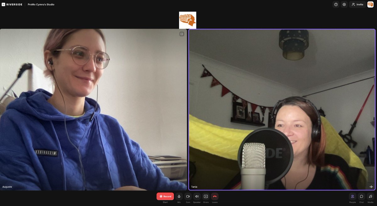 ProMoCymru's tweet photo. Using digital tools to record voiceovers remotely 🎙️ Script reading in North Wales, directing & recording in Cardiff! Recording for our #ThirdSectorDigital project using @RiversidedotFM. Sharing digital tools to make your lives easier! #DigiCymru
https://t.co/W8kmgDnssO https://t.co/oDoZk5hhT3