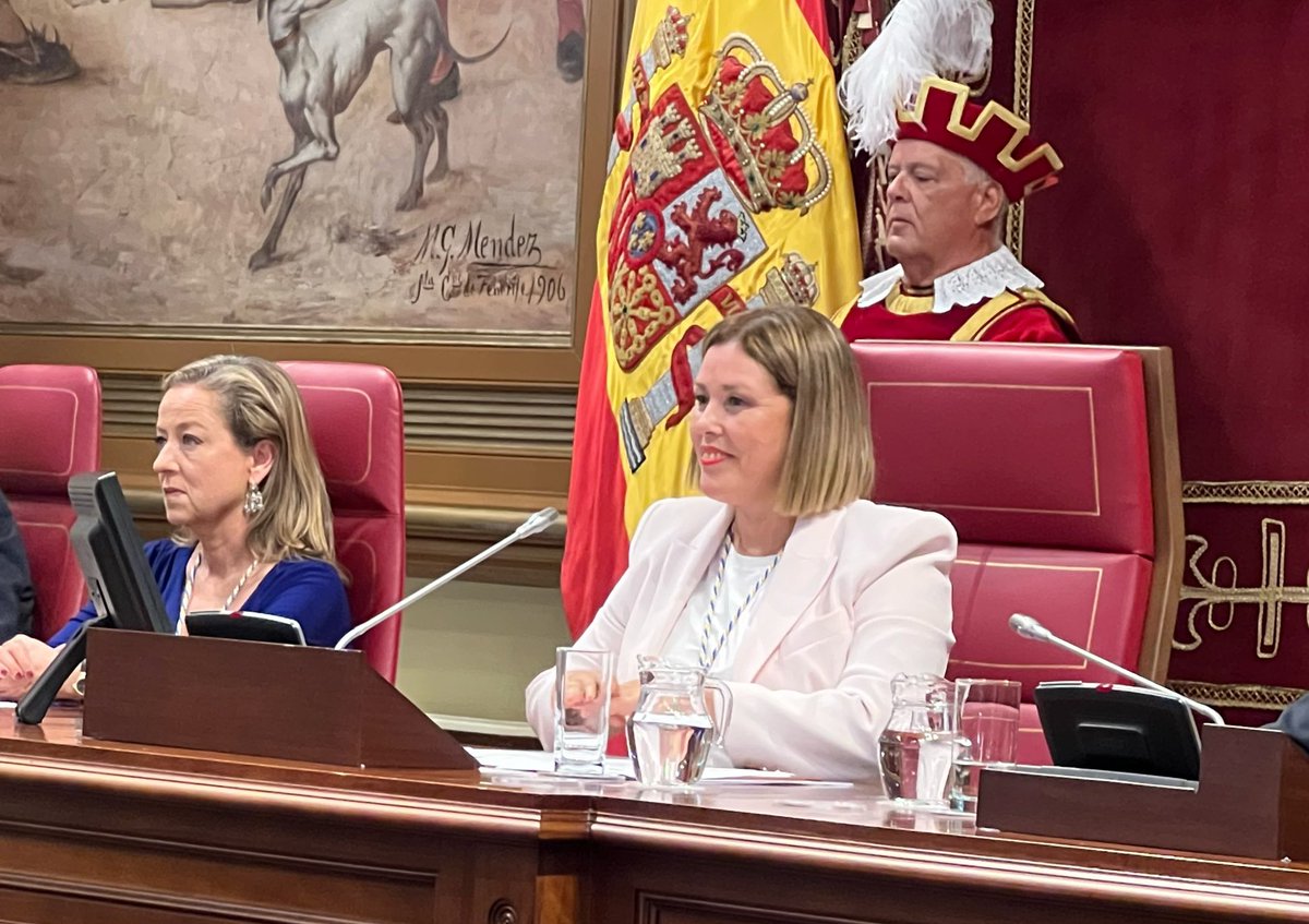 <a href="/AstridPerezBat/">Astrid Perez</a>: “El <a href="/parcan/">Parlamento Canarias</a> debe ser un espacio de entendimiento, convivencia y concordia. Un lugar donde el único empeño sea conseguir lo mejor para nuestra Comunidad Autónoma y para quienes desarrollan sus proyectos de vida aquí. En las ocho islas de nuestro Archipiélago”