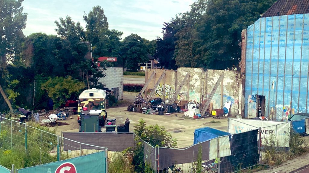 Nanda Rave tweet media