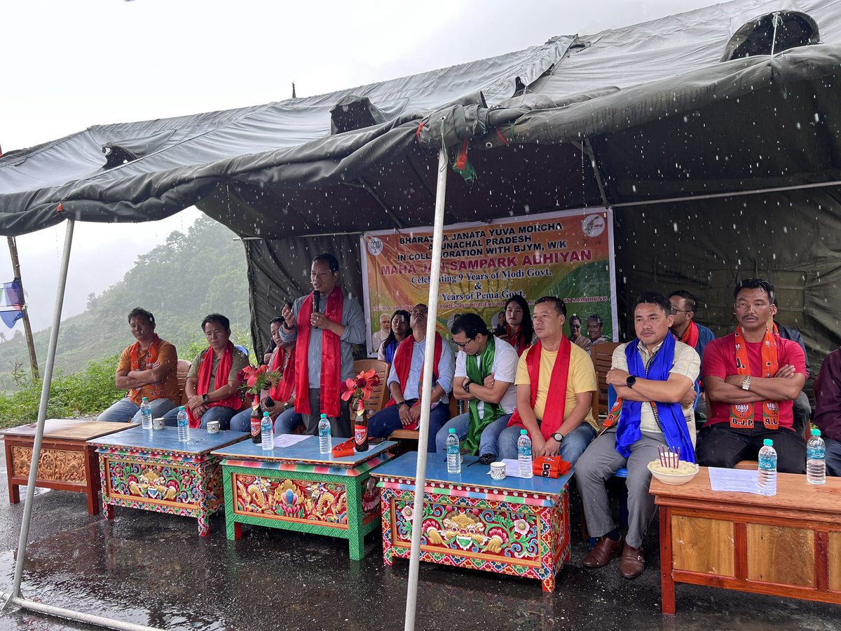 manyu_ritemso's tweet photo. @BJP4Arunachal Govt.under the robust leadership of @PemaKhanduBJP JiCM is working hard for the all-around dev of Border villages in the last #7yearsofSeva.
People of Sumdrung Village believe that only the @BJP4India Govt.can put an end to corruption&bring progress to the state. https://t.co/Bm7KF1oD1R