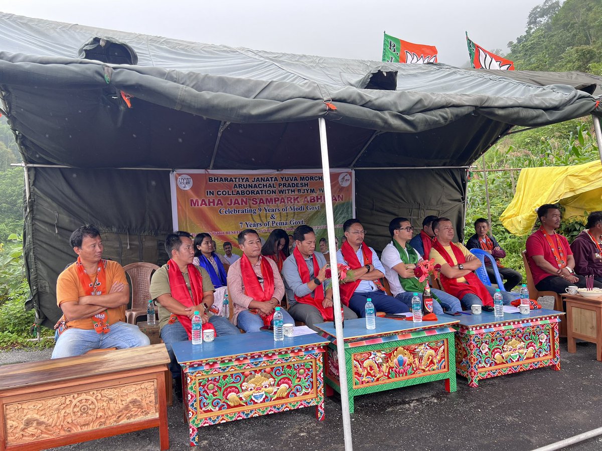manyu_ritemso's tweet photo. @BJP4Arunachal Govt.under the robust leadership of @PemaKhanduBJP JiCM is working hard for the all-around dev of Border villages in the last #7yearsofSeva.
People of Sumdrung Village believe that only the @BJP4India Govt.can put an end to corruption&bring progress to the state. https://t.co/Bm7KF1oD1R