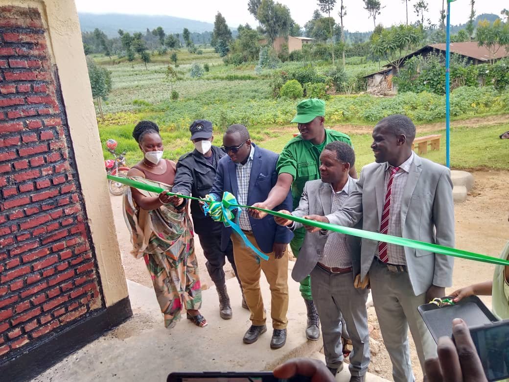 Kabatwa_sector's tweet photo. #kwibohora29 #kabatwa hatashywe ibikorwa by'iterambere bitandukanye birimo Umuhanda Vuga-Kiramira-Gaharawe, Ibiro by'utugari twa; #Batiko na #Rugarama hari Es @NyabihuDistrict Bwana @MeCyprien @muanto22 @Georget1Kampire https://t.co/5xg6qoX0uS