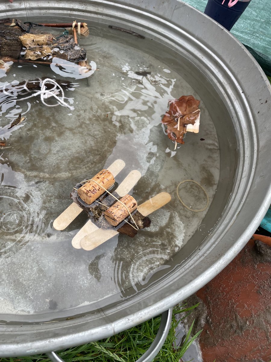 OABroadoak's tweet photo. This week in Forest School, the Reception have been given a challenge, who can make a boat/raft with natural materials that can float. #forestschool #eyfs #floatingandsinking https://t.co/id0NUPKf43