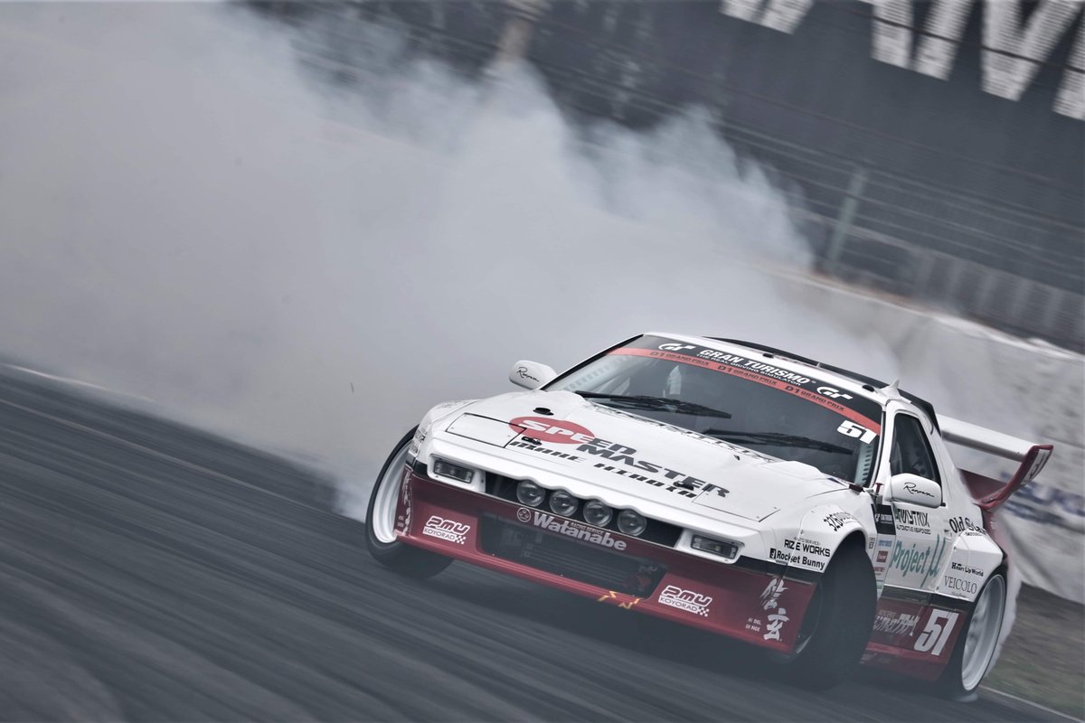 ホイールはやっぱり赤がえーな。
写真ありがとうございます😊