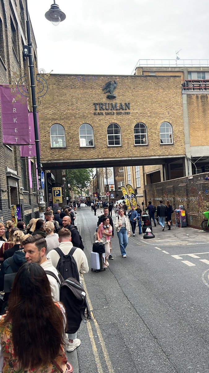 Enjoying the future of Branding from the #madfest queue 🤪 ‘riding the storm’ of innovations in queuing!!