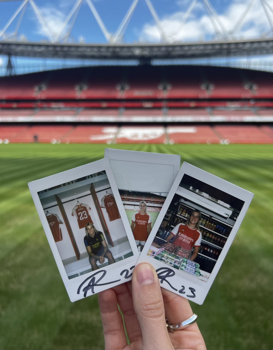 Alessia Russo tweet media