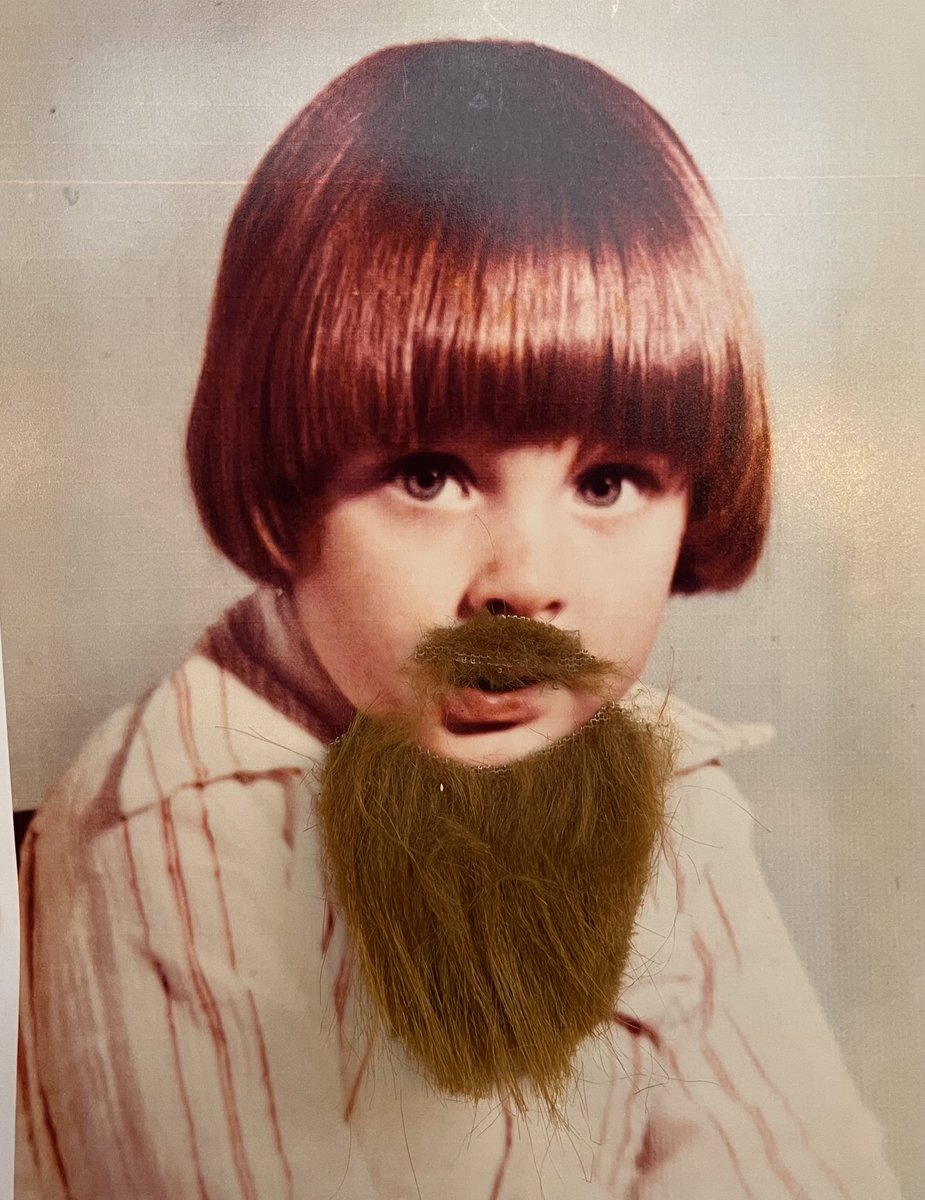 allibinky's tweet photo. @reduced @gingerdaveski I think we should update the photo for that episode-let https://t.co/Nqd4j9z2U9