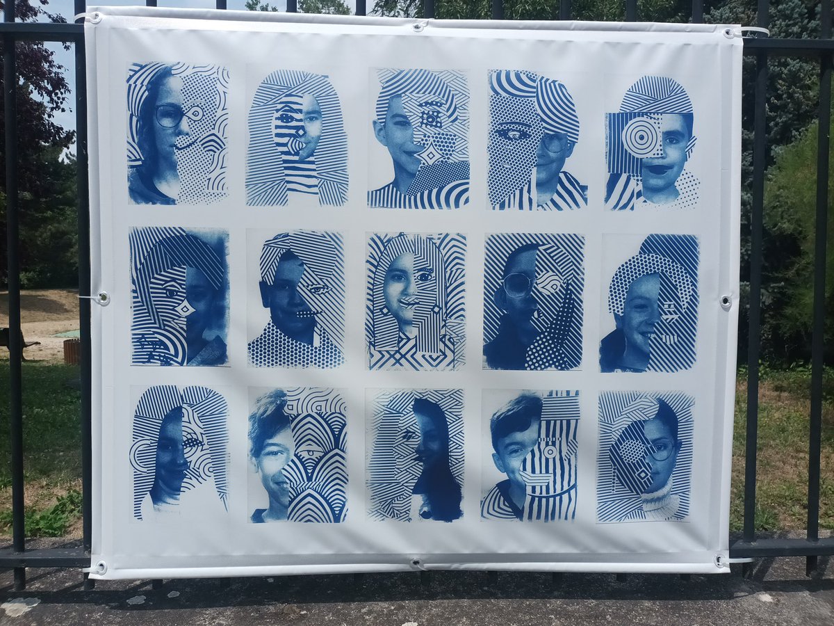 RosaCollege's tweet photo. 👏 Expositions de la 4èA
Dans le parc Picasso de la ville.

Madame Sutter, Principale du collège, remercie les élèves pour ce travail et cet engagement dans ce parcours d’Enseignement Artistique et Culturel ainsi que leur professeur d’arts plastiques pour ce lien inter degré. https://t.co/x3qobCUjmu
