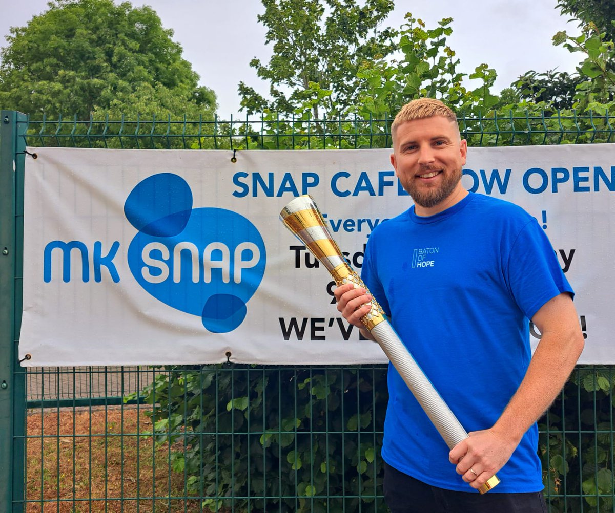 TheBatonofHope's tweet photo. It's impossible to thank all our #MiltonKeynes Baton bearers in a single tweet.
From the MK Rose, to Stadium MK, to @mkcouncil, to a @redbullracing F1 car driven by @danielricciardo, to @StressSessions, and many more, we could not have spread our message of #hope without you. https://t.co/6N1UDVhADE