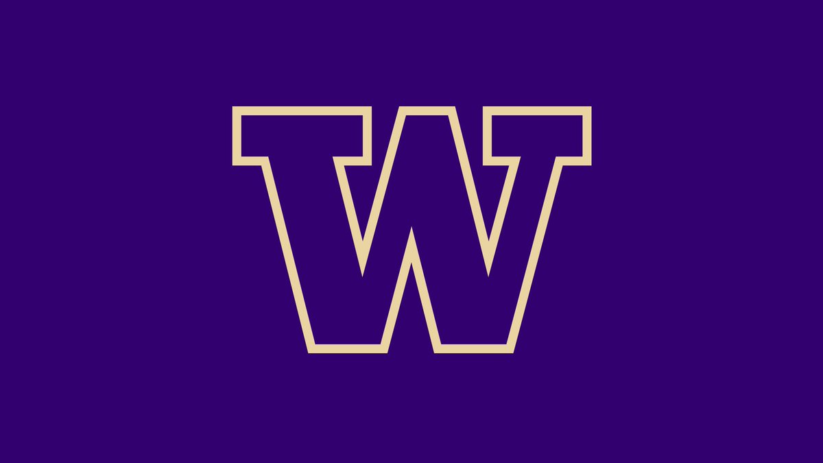 Blessed to receive an offer from the University of Washington🟣#AGTG #gohuskies🐾