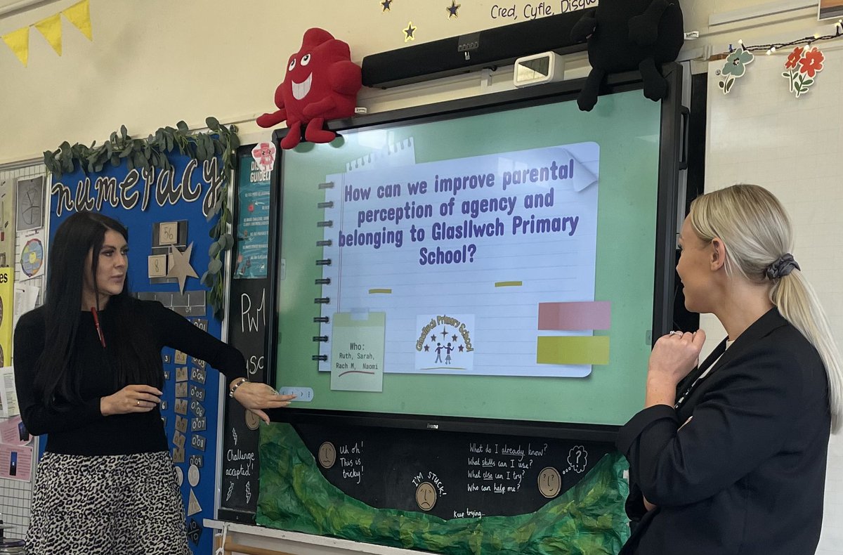 GlasllwchP's tweet photo. Fantastic Pedagogy Fayre this afternoon - sharing our collaborative research & enquiry projects using our Glasllwch Research & Enquiry Model. #researchinformedpractice @EAS_ProfLearn https://t.co/DBaKQOtTw2