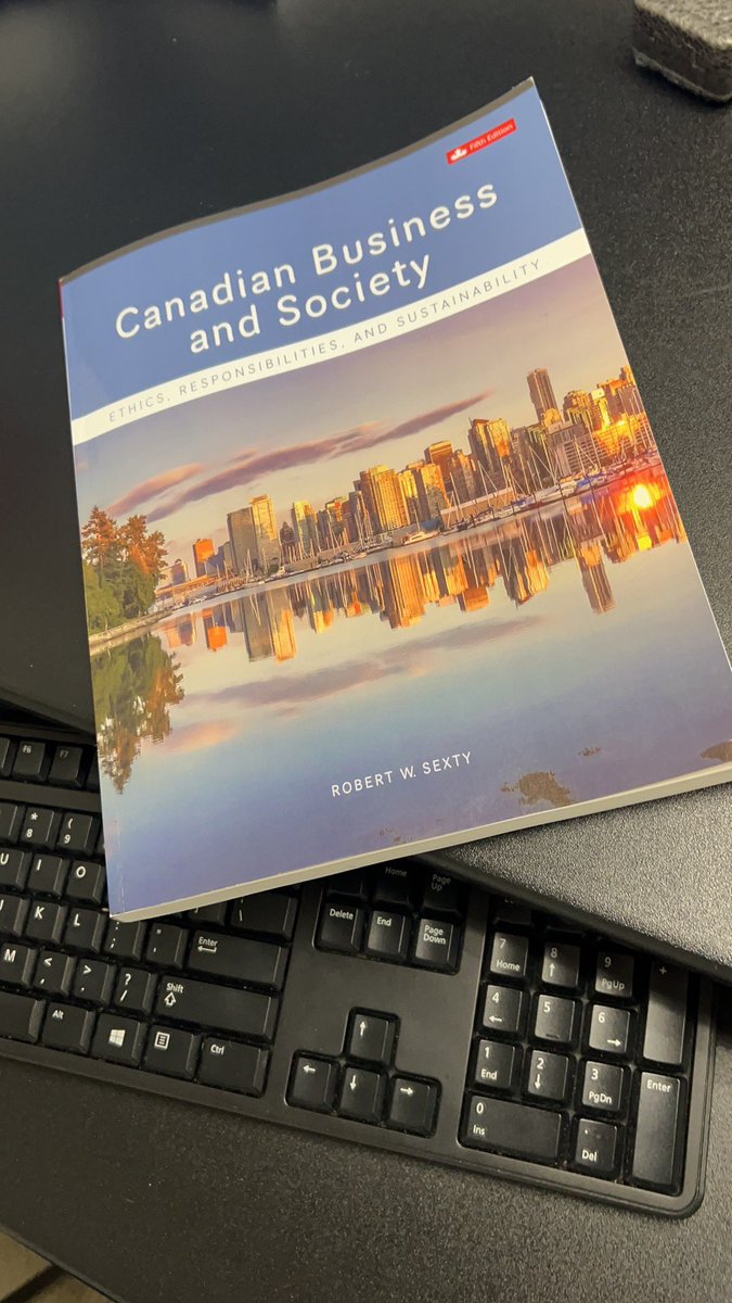 clhotson's tweet photo. New semester starting Cambrian College ! Introducing  Business Students to the importance of #BusinessEthics, #CorporateSustainability, and  #corporatesocialresponsibility 
⭐️Do you have a Business Success story I can share?
⭐️Helping students learn through real world examples! https://t.co/VofTkjZvmR