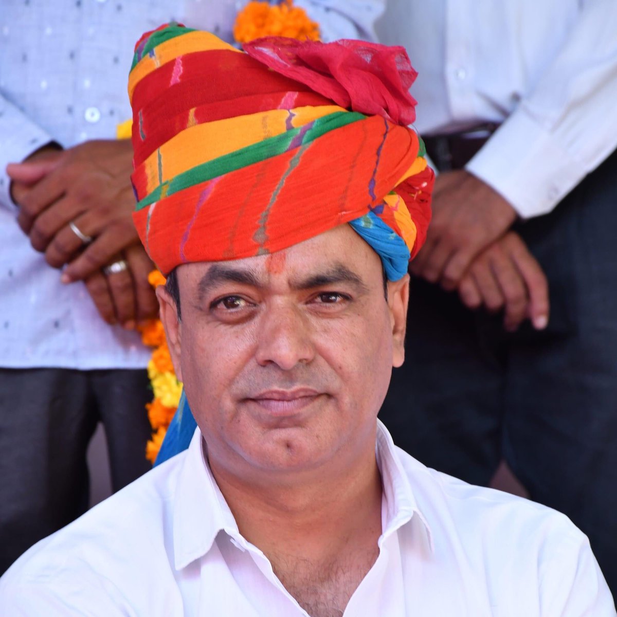 किसान नेता डीडवाना विधायक श्री चेतन डूडी जी को जन्मदिवस पर हार्दिक बधाई एवं शुभकामनाएं। 
मैं ईश्वर से आपके उत्तम स्वास्थ्य एवं दीर्घायु जीवन की कामना करता हूँ।<a href="/ChetanDudiINC/">Chetan Dudi</a>