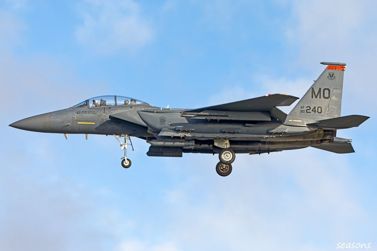 Seasons4100's tweet photo. 2023/6/26 DN
MO F15E 391FS"Bold Tigers"は366WG時代、ネリスで撮影した以来でした!
当時はB52やKC135もMOだったので凄い部隊👍
週末OIに移動する前に撮影出来て良かったというか危なかったです!😅
もう少し良い光線で撮りたかった…
#366FW https://t.co/sXqKCEUwH1