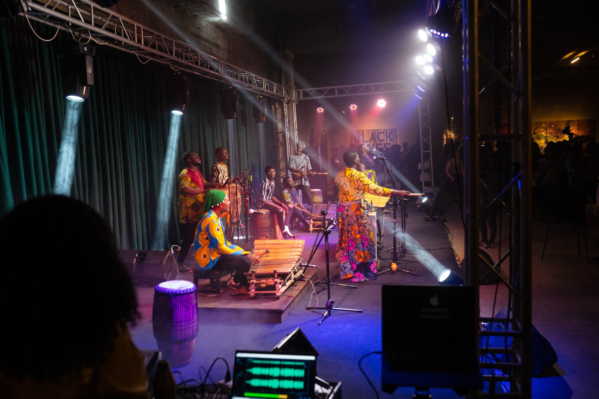 Agorsor_'s tweet photo. @Agorsor_ live @Gallery1957 

#livemusic #AfricanMusic #universalmusic #Agorsor #theAfroworld https://t.co/8igKKS5cvS