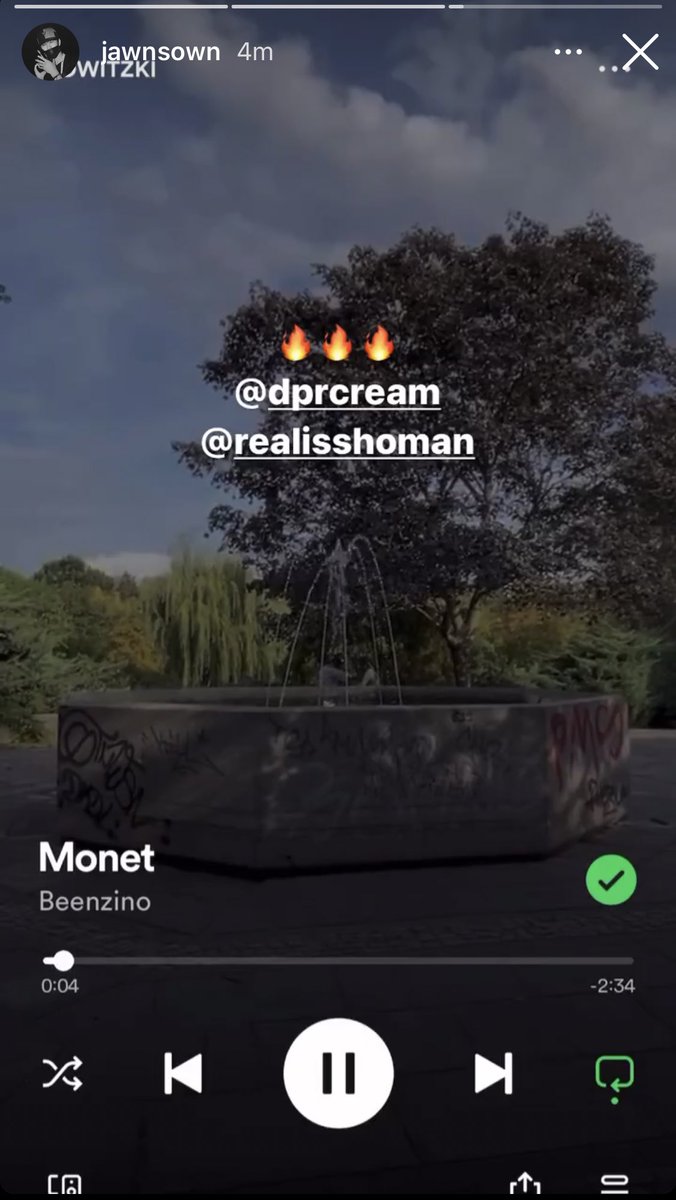 🎧