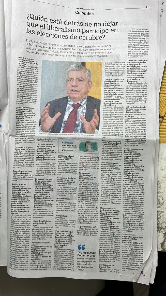 PaoHerreraC's tweet photo. En esta entrevista con @ELTIEMPO Cesar Gaviria está bravísimo porque le quitaron la mermelada y además llama imbécil al expresidente del Fondo Nacional del Ahorro, Gilberto Rondón, porque se dejó pillar. Y eso que era su amigo y le ayudó 
Qué horror estos políticos nuestros https://t.co/z3O3p3mlbh