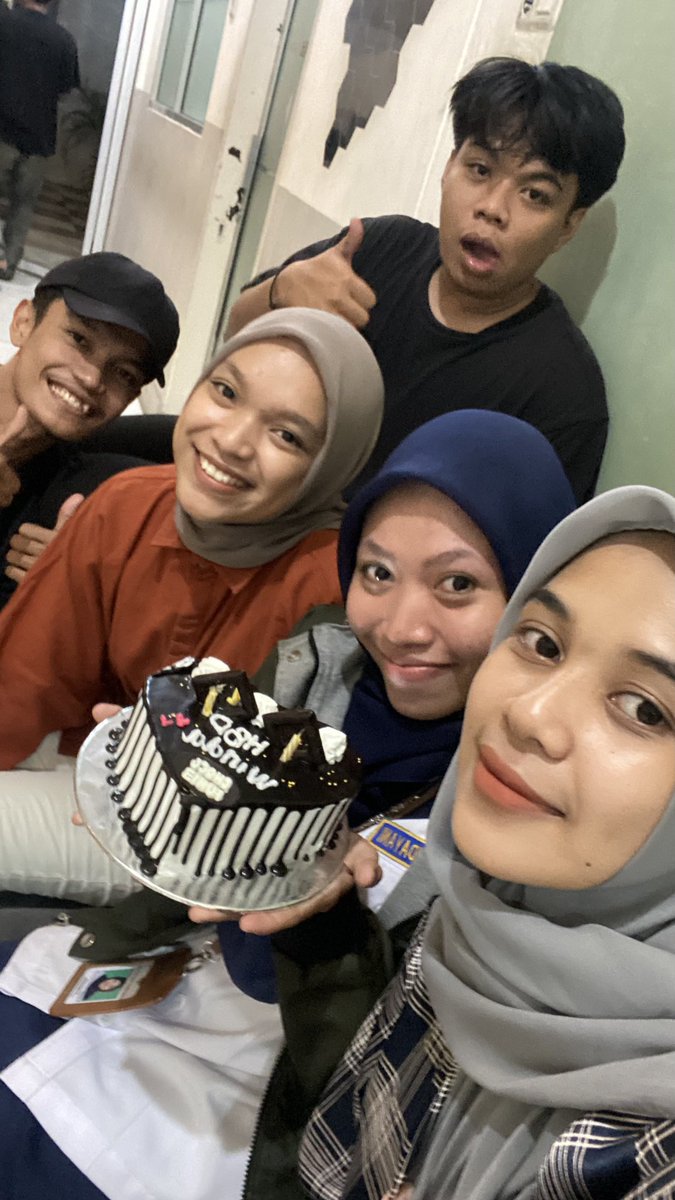 temanbarumu's tweet photo. Hd si beautiful soul🧁 https://t.co/1bI8hZmUnT