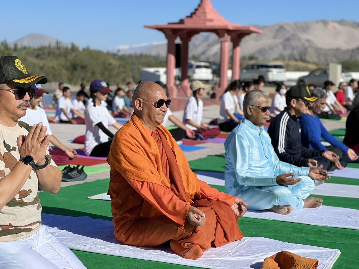 sanghasenamimc's tweet image. Meditation in Action, Compassion in Action !!! 

#MIMC #ladakh #utladakh