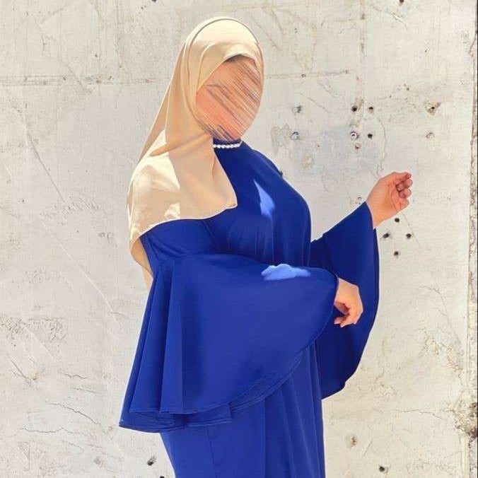 شخص من الماضي يتصل📵
رد.  ✅                         رفض ❌