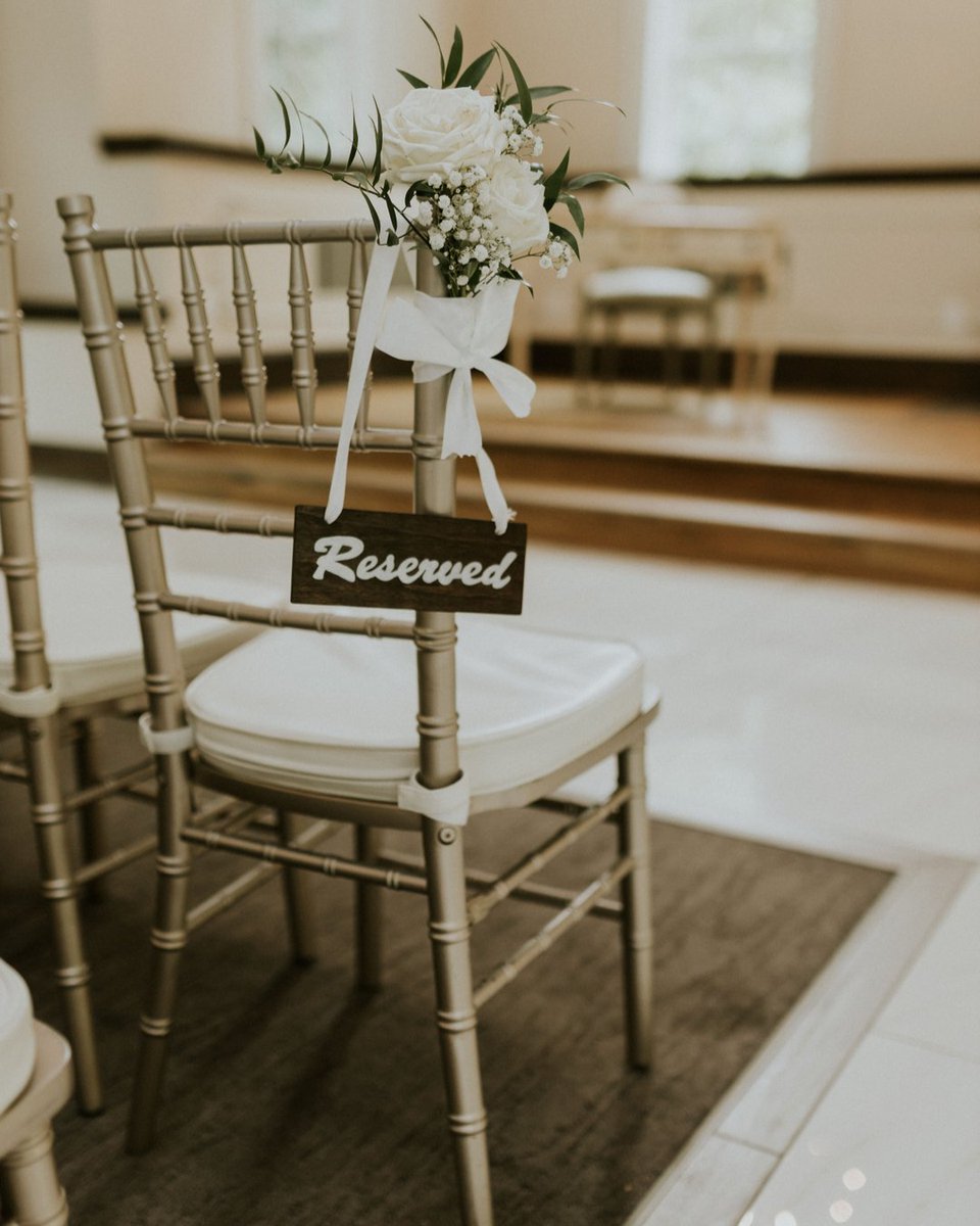Small elements like this simple floral chair tie makes all the difference when it comes to designing the small details of your wedding. We also created the custom reserved sign. 
Photo: Amos Photography #weddingceremony 

#ceremonydecor #ceremonybackdrop #ceremonyflowers  #hamilt