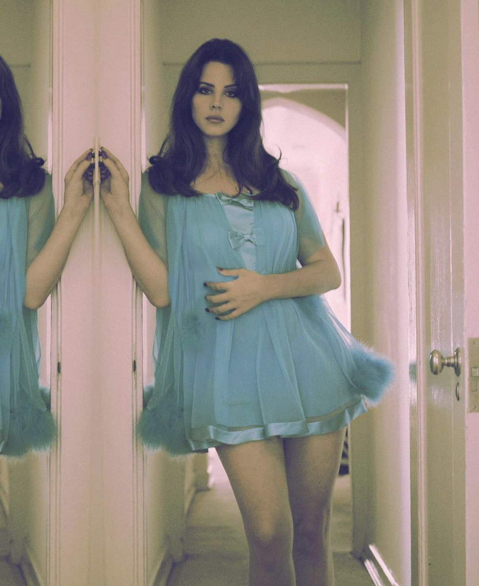 chartlana's tweet photo. “Say Yes To Heaven” by Lana Del Rey has now surpassed 100 MILLION streams on Spotify.

— It becomes her fastest solo song to achieve this milestone. (47 days) https://t.co/0X2K1SHzer