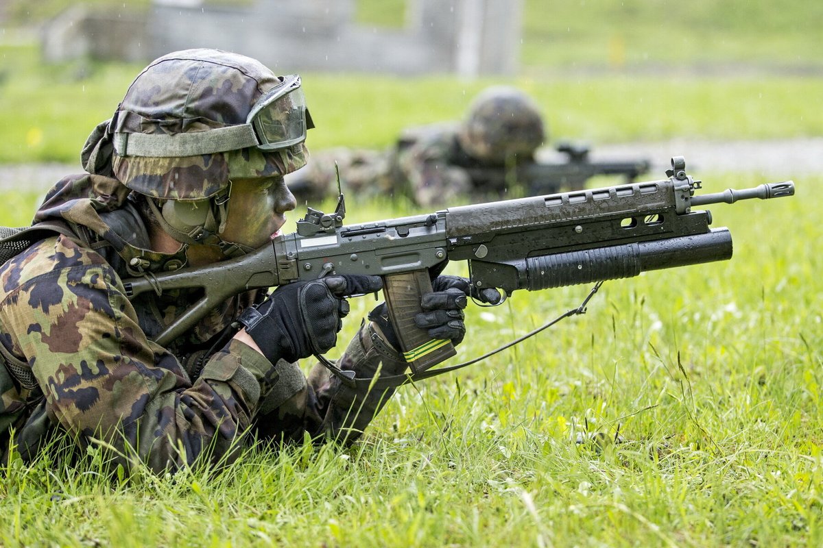 Seit 2008 hat die #Militärversicherung CHF 72 Mio. für die Eingliederung von verunfallten oder erkrankten Personen aufgewendet. Jährlich erhalten rund 160 Versicherte Eingliederungsleistungen. Die Dauer der Leistung beträgt im Schnitt drei Jahre. to.suva.ch/3XAwvqO
#Suva