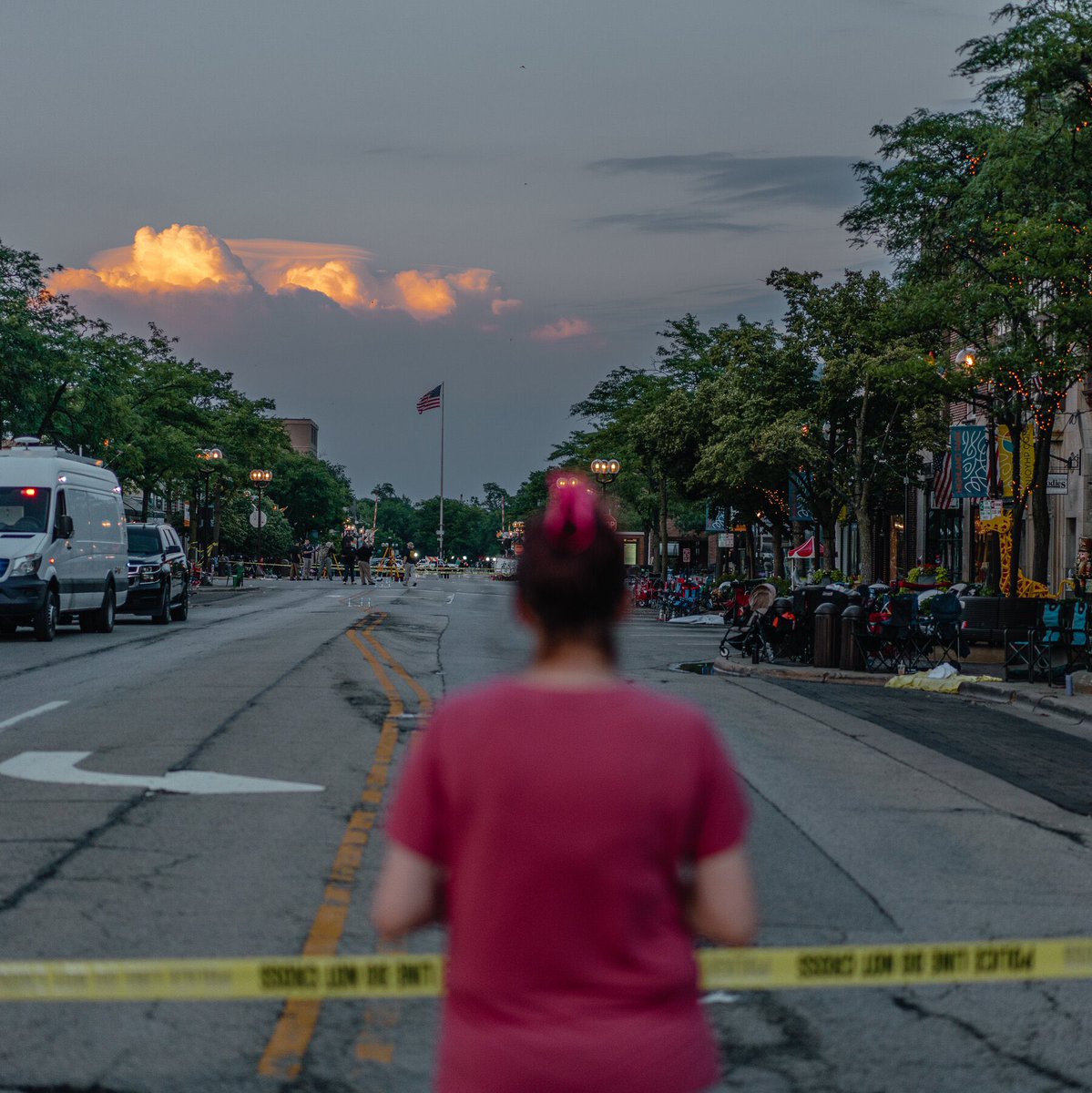 JohnRDallasJr's tweet photo. #Chicago is where the @nytimes postmarked this heart-engraved invitation to continue to “rethink our ways to think” about #PublicSafety.
#ThinkAgain are the invisible final words of any news coverage about #MentalHealth, #GunAccess, and #DecisionMaking.
https://t.co/9fucfIzEpm https://t.co/3BiSlwW1O7