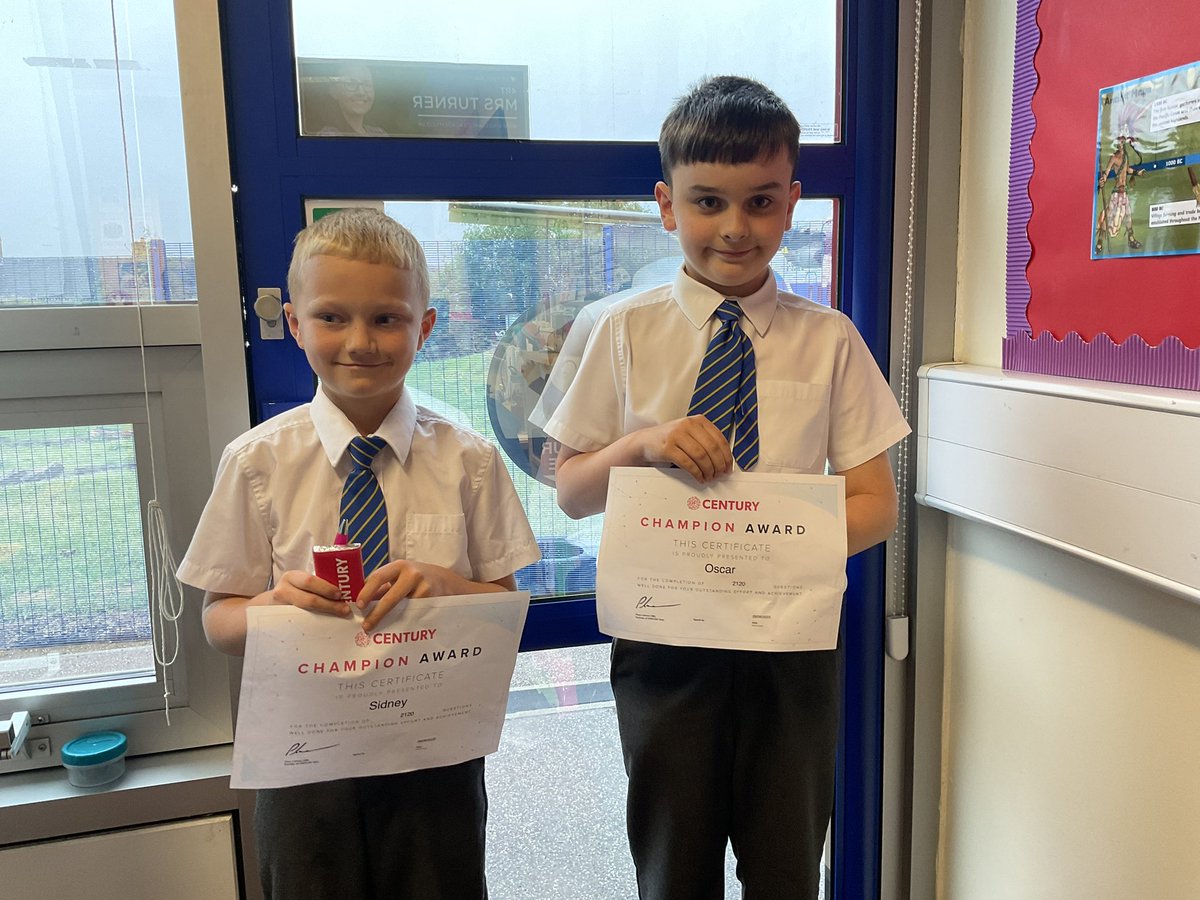 turner_kar's tweet image. Oscar and Sidney received an award on Friday for answering the most questions on Century. They were happy to receive a certificate, a new pen and some chocolate. Keep up the hard work boys! #kingsland #centurytech