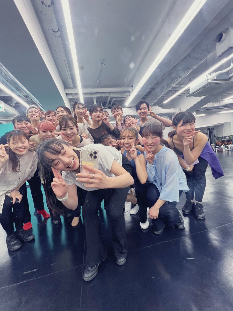 maaaaychan's tweet photo. きのうのWS楽しかったなあ🫰🏼
みんなきゃわな、いい笑顔🌈 https://t.co/b98DFrMiJ9
