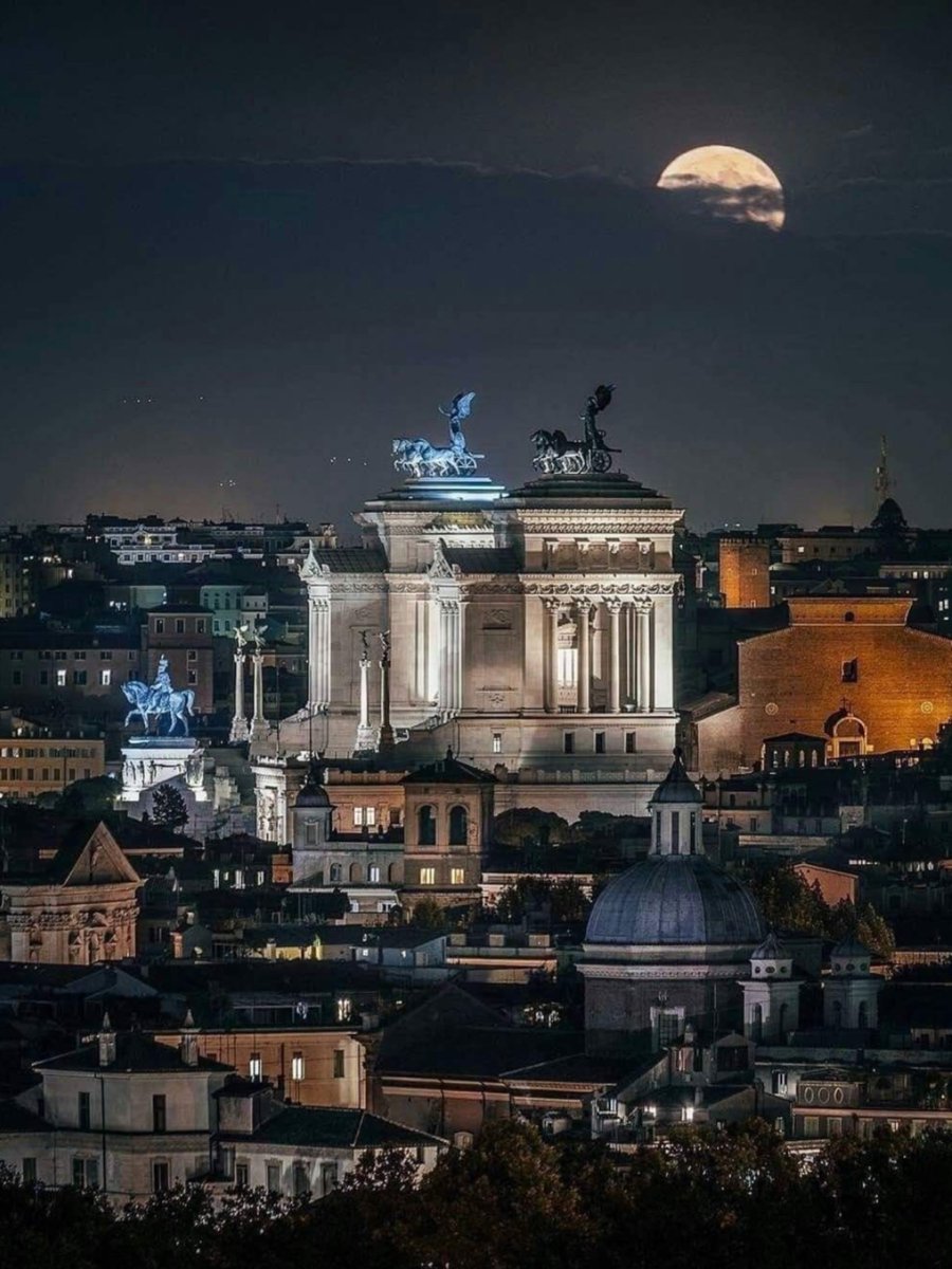 Bella Roma di notte
