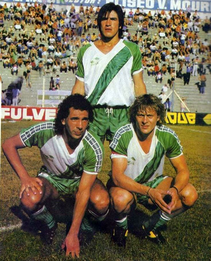 Toribio Aquino, Miguel Robinson Hernández &amp; Félix Lorenzo Orte, delanteros del Banfield´87. #EleganteSport