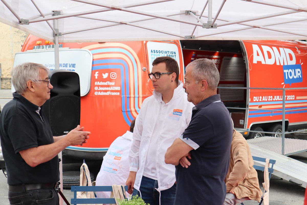 🤝Merci cher <a href="/BugeyMarc/">Marc Bugey</a> pour cet accueil particulièrement chaleureux pour cette 3eme étape de l’ #admdtour 

➡️Des adhérents et passants tous aussi convaincus

#admd #prochoix #librechoix #findevie #admdtour23