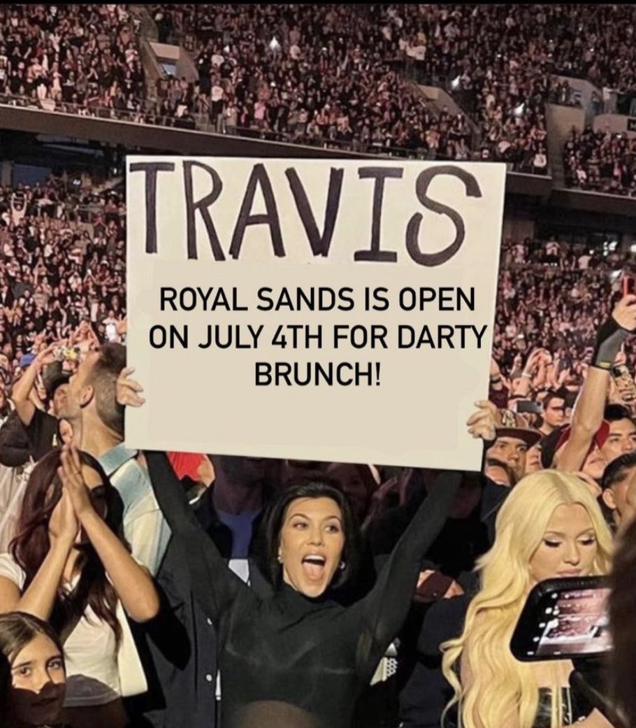 Royal Sands tweet media