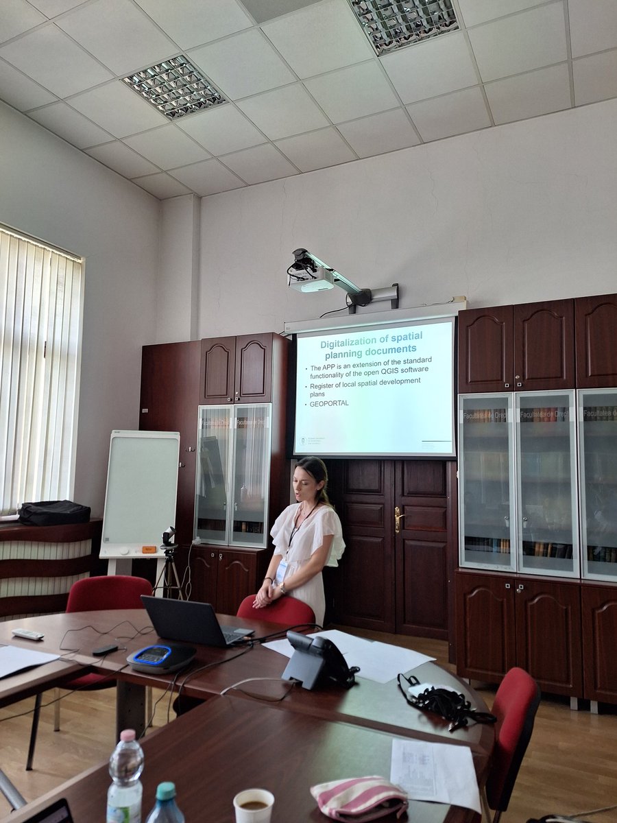 #ersasummerschool 
Anna Jancz (Poznań University of Economics and Business) -
Innovation in spatial planning in Poland
@ERSA_org @NewsRSAI