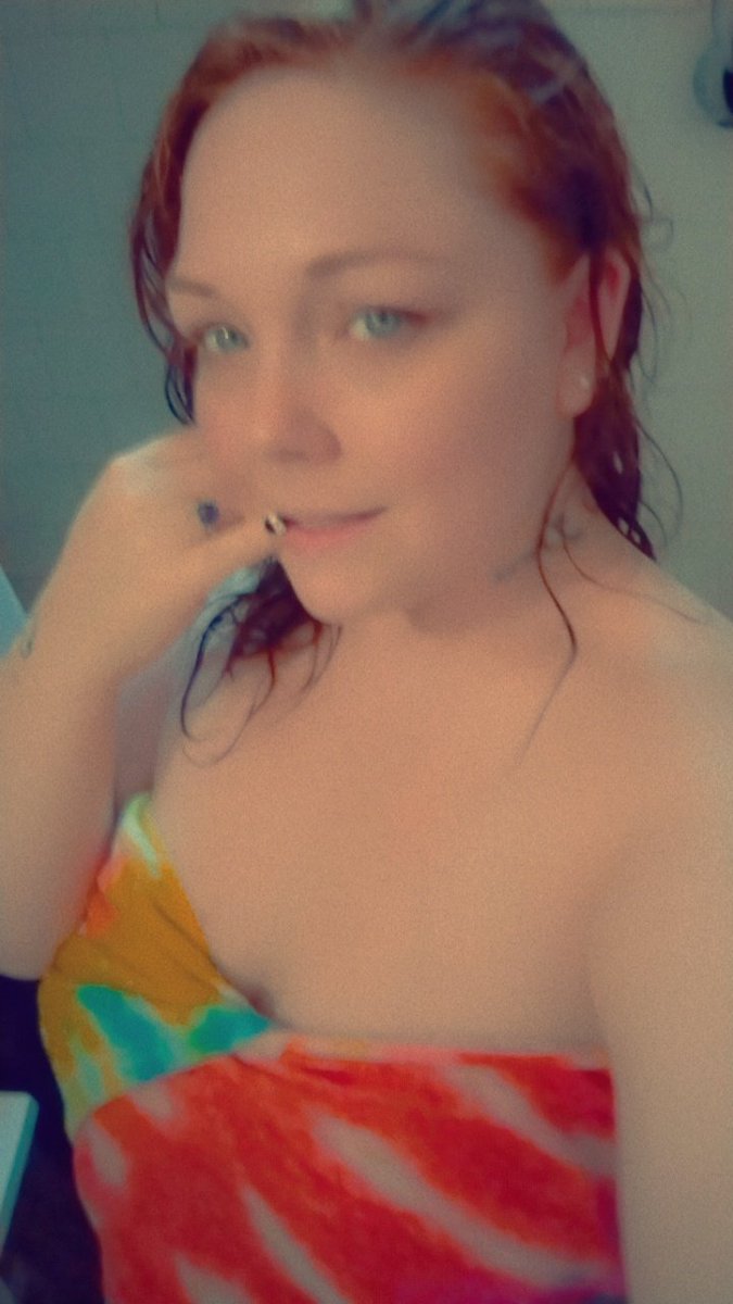 Cum c me drop this towel!! Sub to my free page! onlyfans.com/redheadedbeaut… #foryou #explore #picoftheday #trending #nightlife #onlyfansgirls #onlyfanz #onlyfansmodel #onlyfangirl #onlyfansbabe #pussypower
