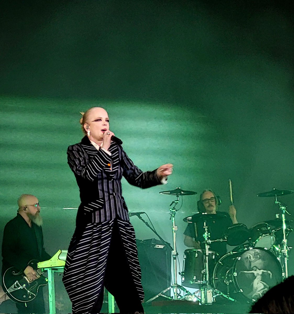 Take all my money <a href="/garbage/">Garbage</a>  - you're always welcome to tour Toronto exclusively  - an electric set last night down by the lake.. #garbage