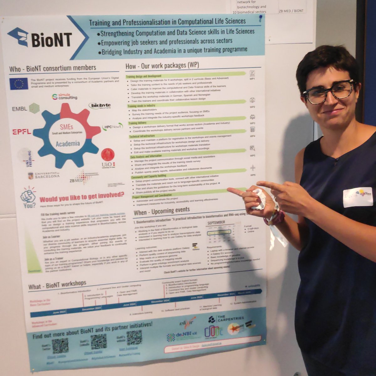 konradfoerstner's tweet photo. Small impression from the Marketplace at #OSF2023DE: @digiorgiosilvia presenting our Data Science training project @biont_training fundet by @DigitalEU. #OpenScience #DataScience #LifeScience https://t.co/xDruzsKSLr