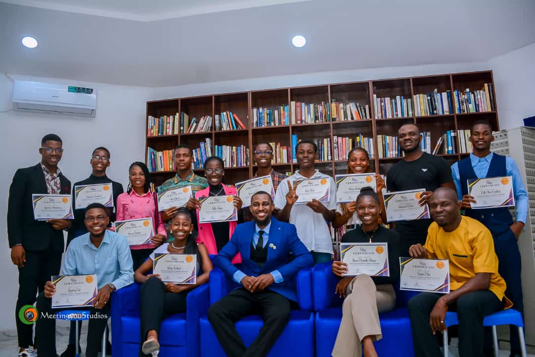 mambindi's tweet photo. I was opportune to volunteer for Ore innovation as a project Manager to ensure the success of one best leadership events held in Calabar. It is a human capital development organization and social enterprise designed to bridge the gap between education and employment. More loading https://t.co/igt6TR77wJ