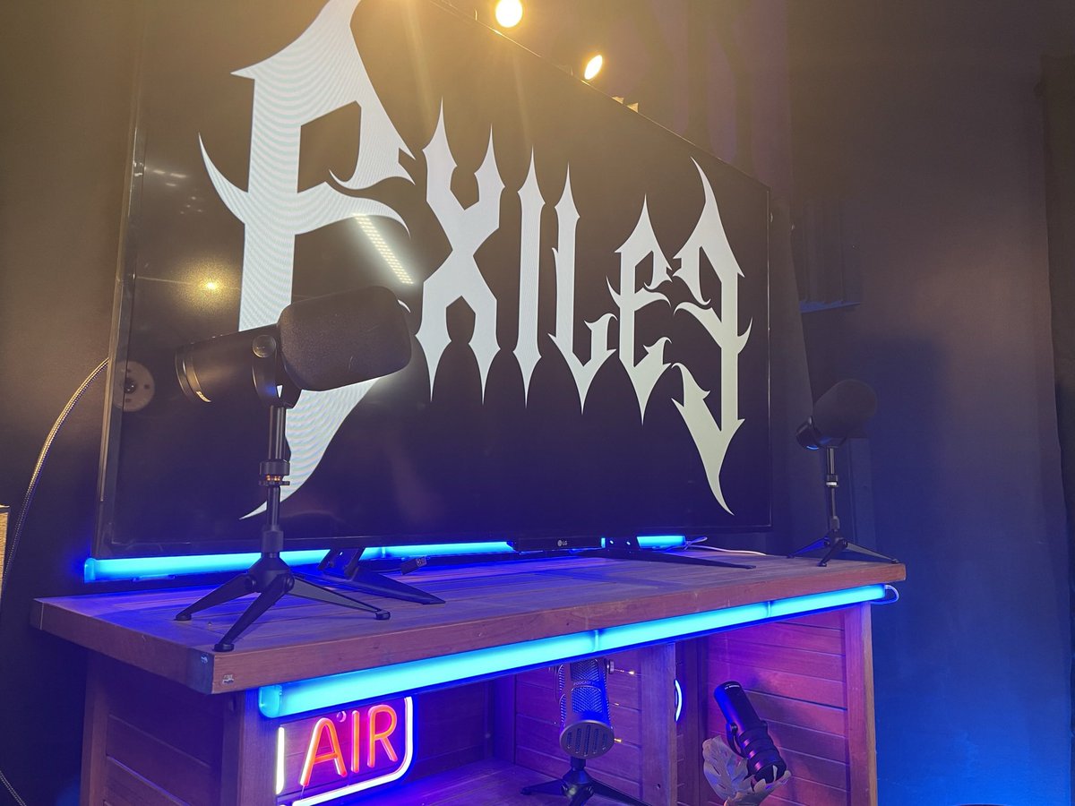 exiled_threads's tweet image. 🎥 🎥 🎥 @DespisedViews @vulgarxmischief @exiled_threads