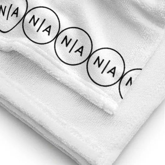 RobNiece's tweet image. Grab something for the summer..Not Another Collection shop.robniece.com/collections/no…
#RobNiece #NotAnother