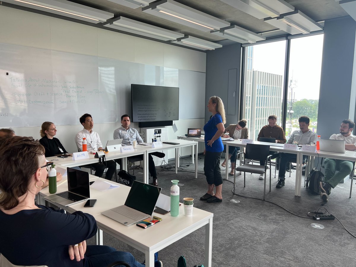 KINresearch's tweet photo. Thanks to all the #KINSummerSchool speakers - Steve Barley, @samerfaraj, @marleenhuysman, Melissa Mazmanian, and Eivor Oborn - for creating such a supportive atmosphere!
Four days of networking and intensive discussions on #innovation, #AIArtworks, #organization, and more https://t.co/zxuHzeVnPt