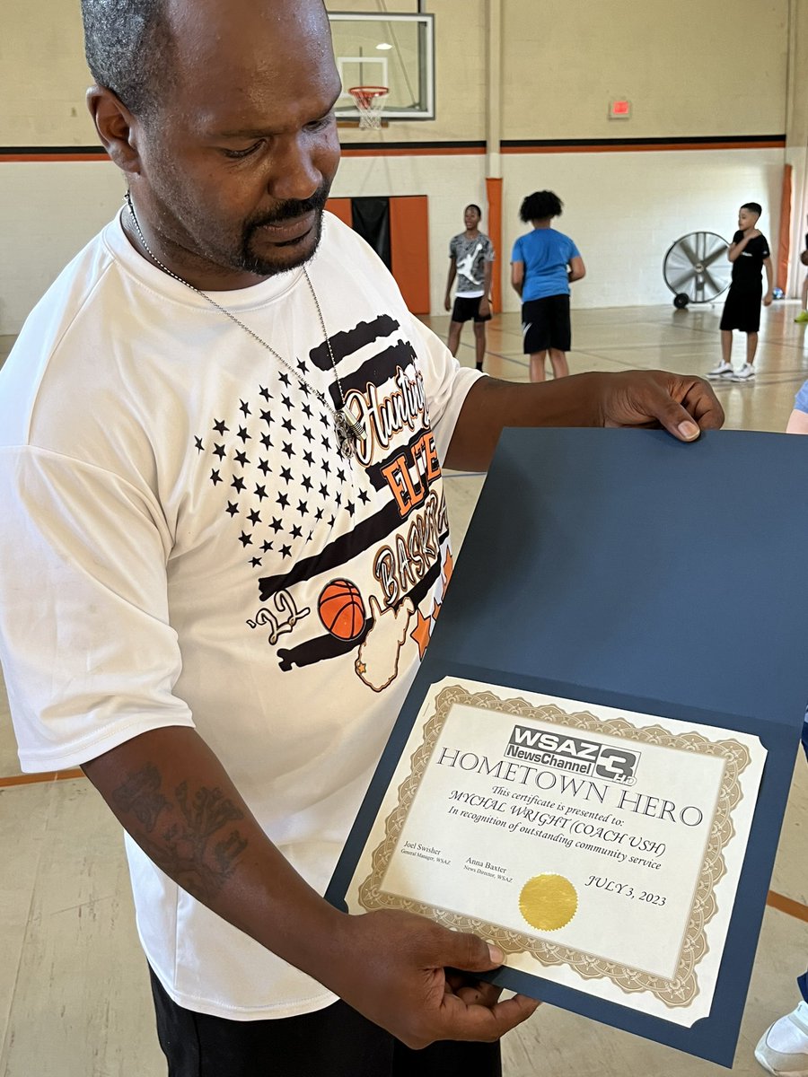 Herdfanbml's tweet photo. This guy right here has made an impact in my son’s life and so many other kids’ lives on and off the court/field. He deserves some recognition for everything he does. Congratulations Ush Wright on being our Hometown Hero! https://t.co/YB3rmpaNxM