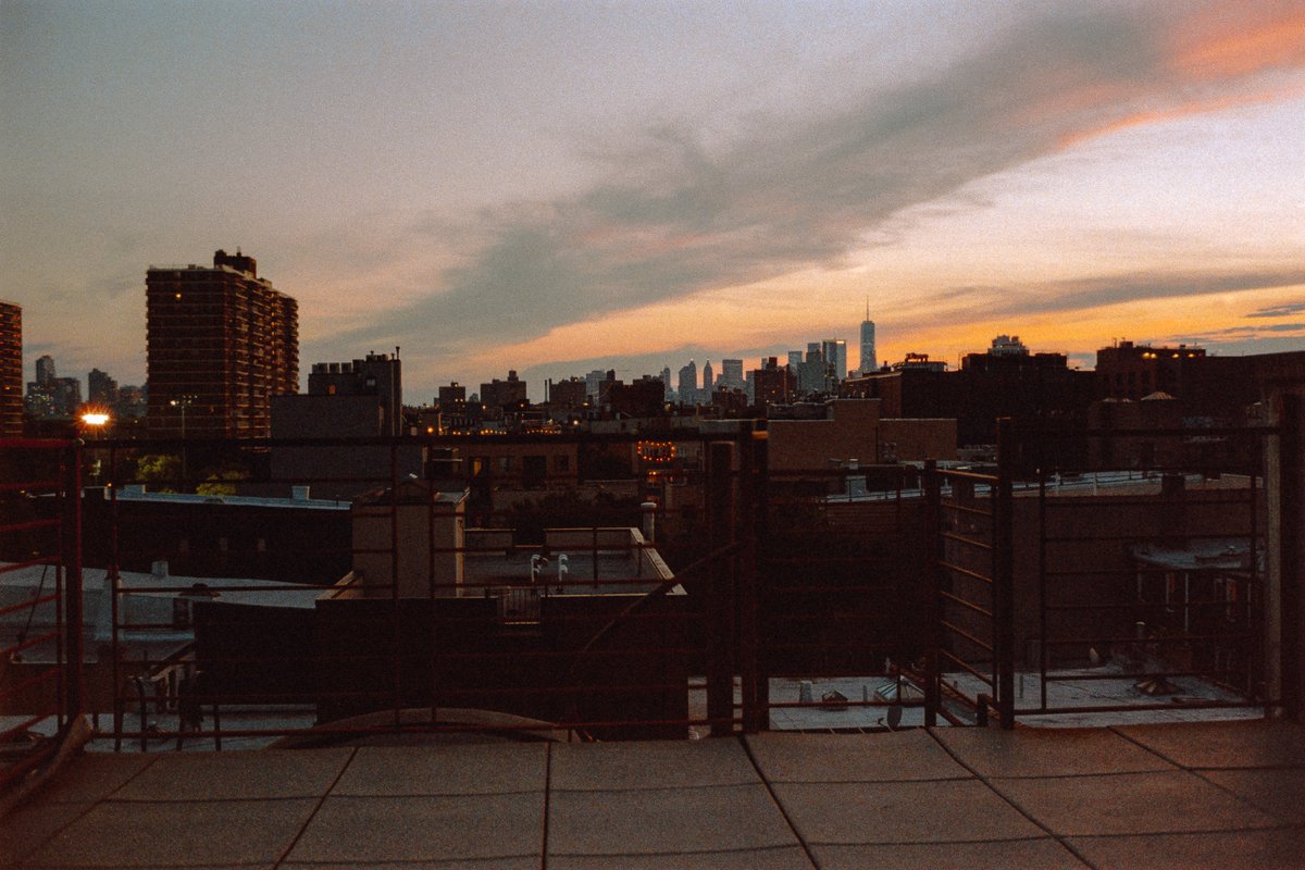 mrmaxcremer's tweet photo. New York City on film 🎞 https://t.co/DtRI5JZtVR