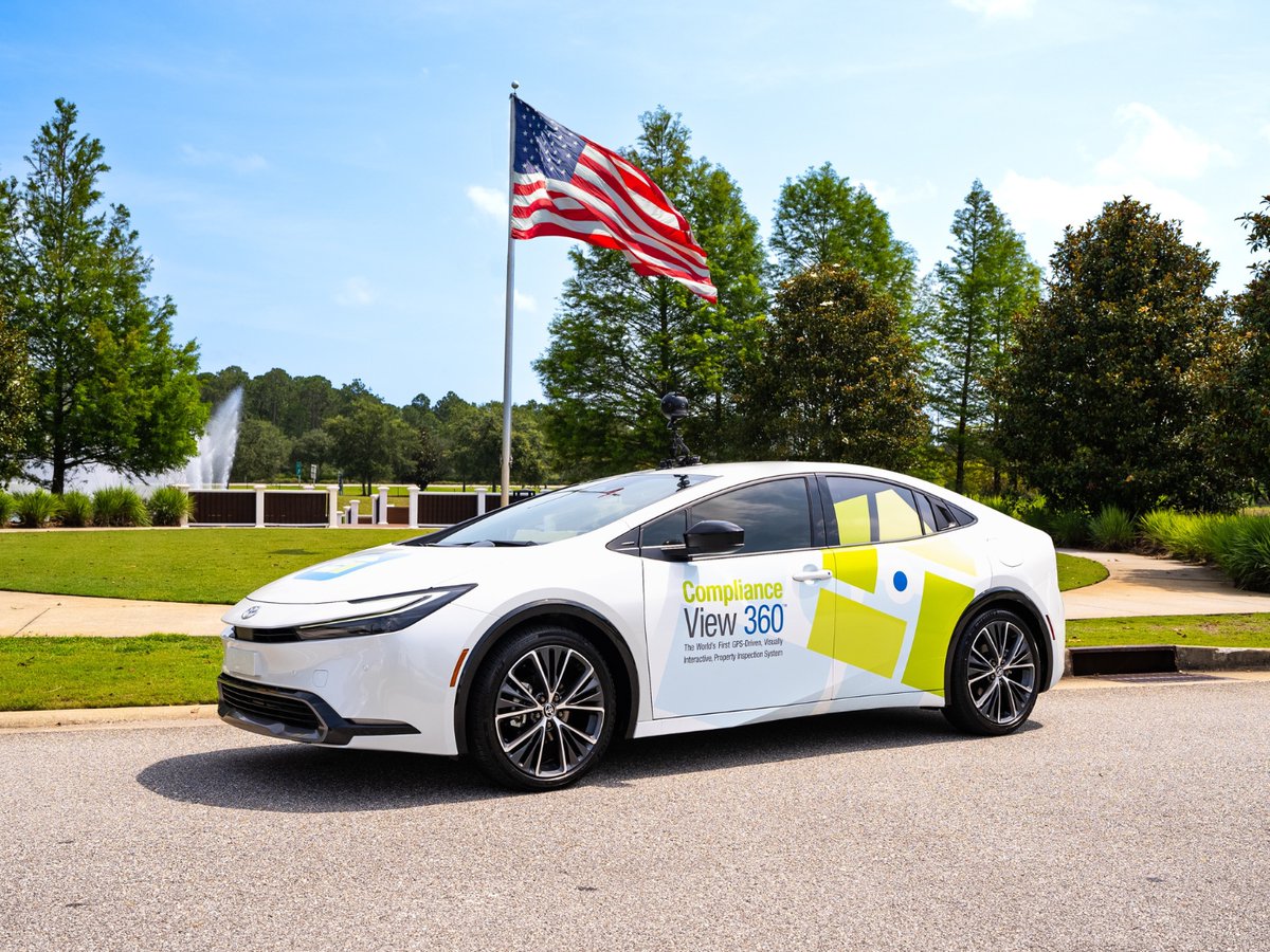 optic_systems's tweet photo. 🇺🇸 Happy 4th of July from CV360!🎉

Today, we join the nation in celebrating the land of the free and the home of the brave. Wishing you a day filled with joy, laughter, and unforgettable moments as we commemorate the independence of our great Country. 🎇✨ https://t.co/c50tqRHOiY