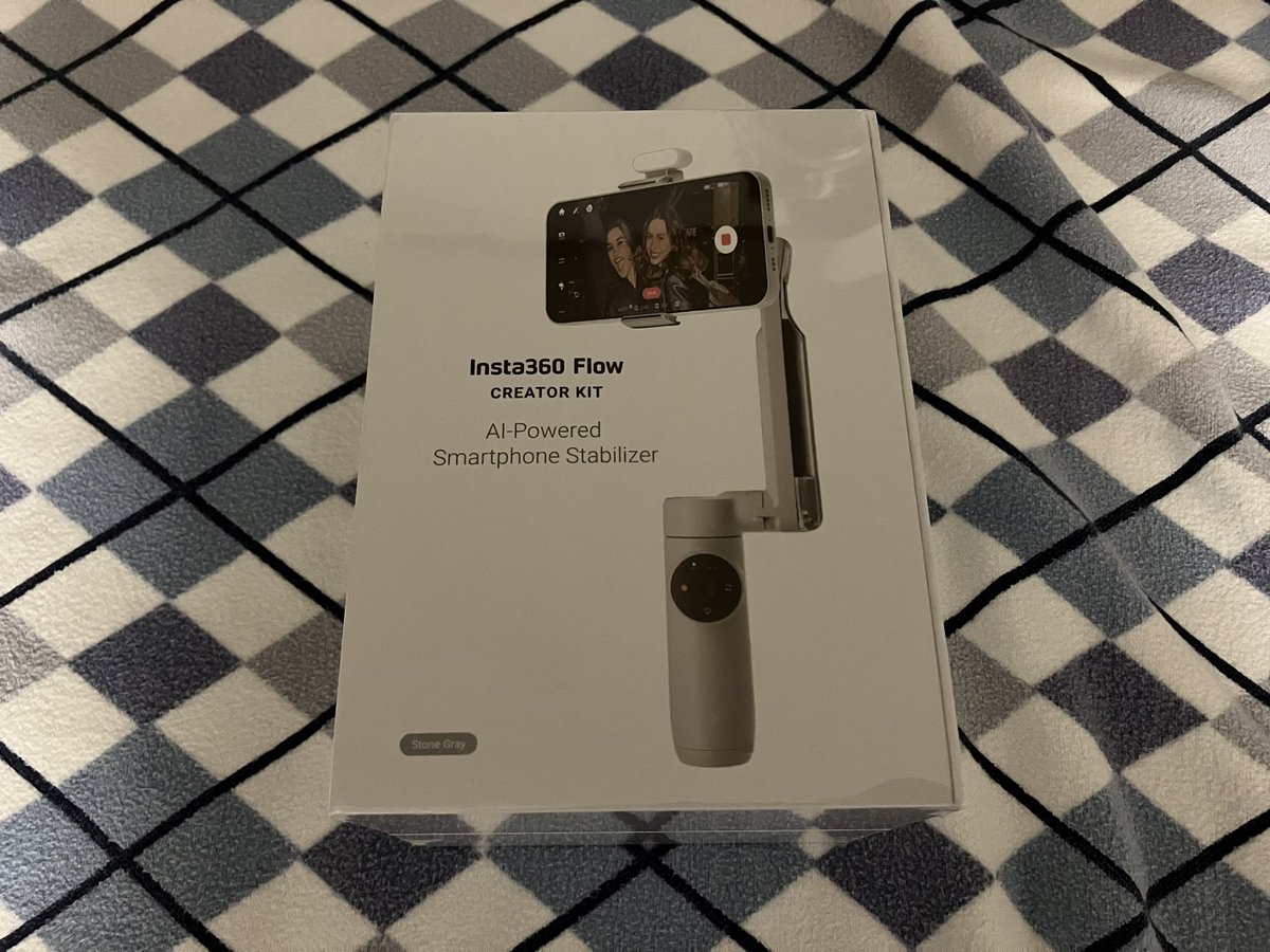 fif8792f's tweet image. 届いた( ^ω^ )

#insta360flow