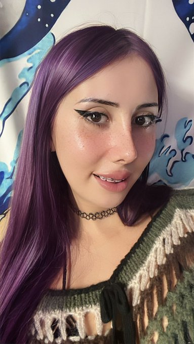 its my 4 year tranniversary today! 🎉 https://t.co/VBTop18dJj