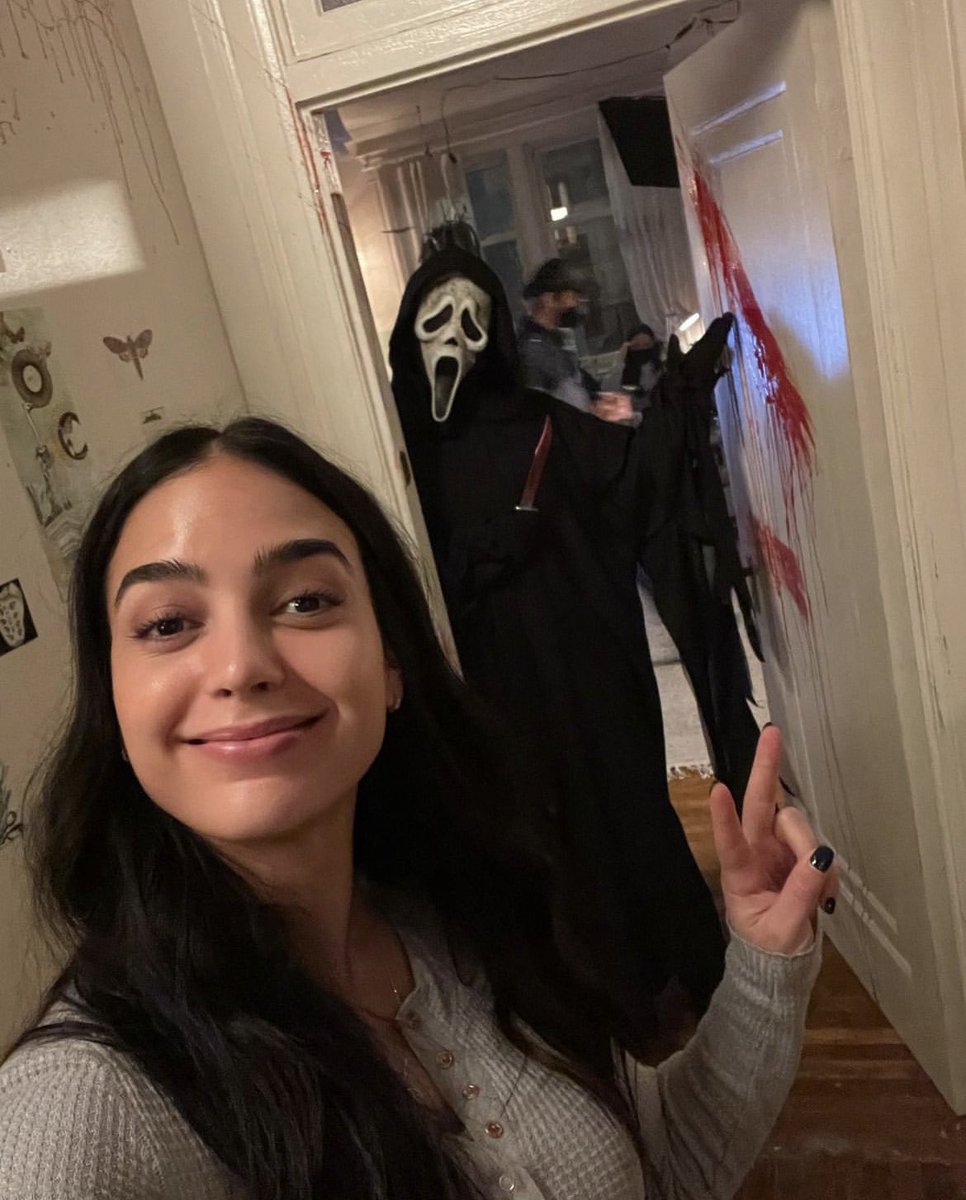 GhostfaceTalks_'s tweet photo. Happy birthday, Melissa Barrera!

I'll see you again soon. https://t.co/DwzBgGTdMg