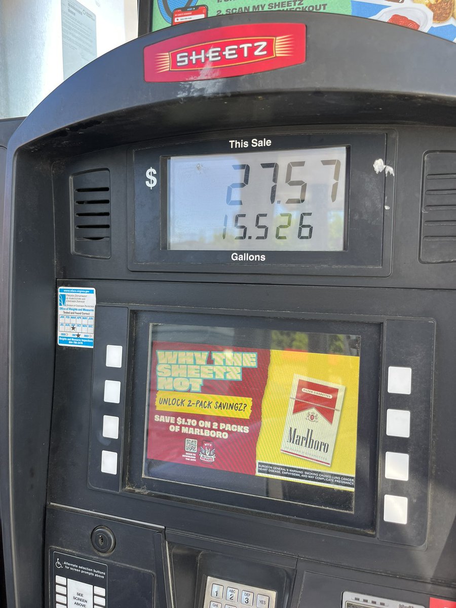 Realtezzz's tweet photo. Shout out to sheetz man🙌🏾🙌🏾🙌🏾  $1.76 for gas !!!! @sheetz #sheetz https://t.co/63KlWgUjMc