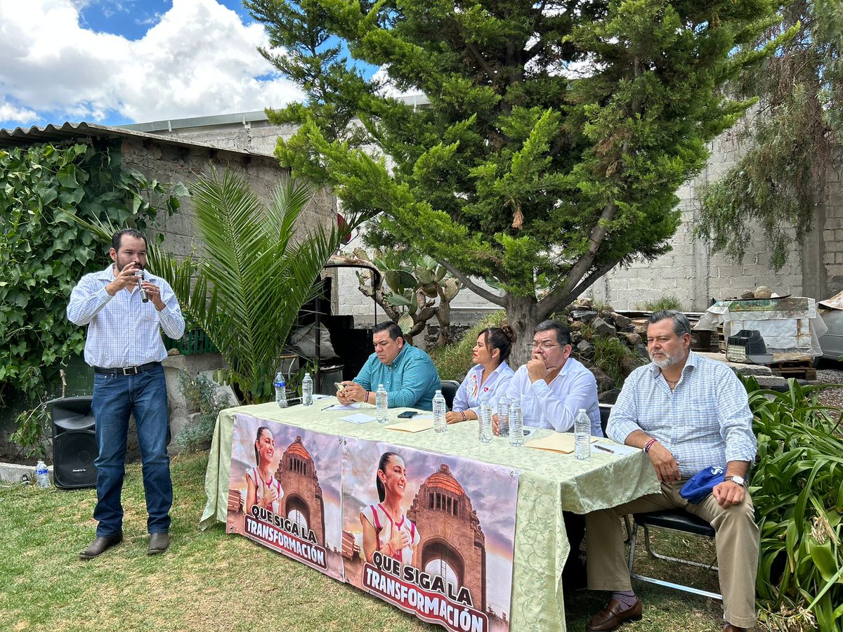 castillolyly's tweet photo. Militantes y simpatizantes de #ClaudiaSheinbaum  se reúnen en #Tepeapulco,  #Hidalgo, en una Asamblea Informativa- Integración de Comités Pro Claudia
https://t.co/Sz9BA7o3yB https://t.co/9Atft1Wm5z